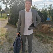 Laureato triennale di ingegneria impartisce lezioni di matematica per studenti delle superiori